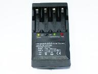 NiMH / NiCd Auto Battery Charger/Discharger